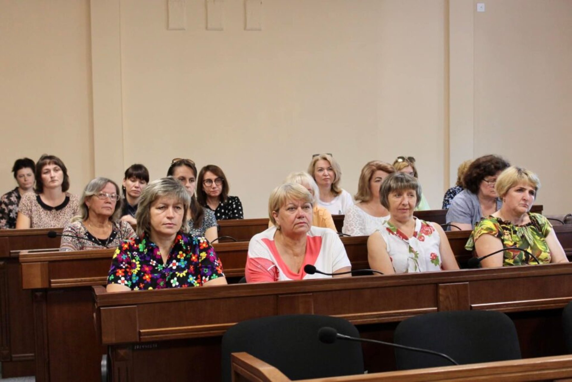 У Новояворівську до 20 серпня директори шкіл мають вирішити ситуацію із укриттями