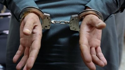 Поліція затримала дебоширів, які ламали дерева і трощили авто у центрі Львова