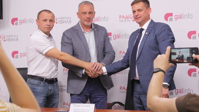 НРУ на Львівщині йде на місцеві вибори спільно з Радикальною партією Ляшка (ФОТО)