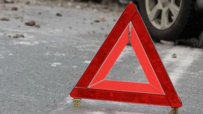 У Львові двоє чоловіків стали жертвами ДТП біля свого дому