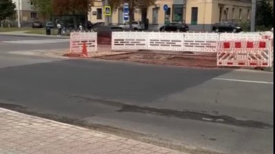 У Львові менше ніж за тиждень після ремонту просів асфальт (ВІДЕО)