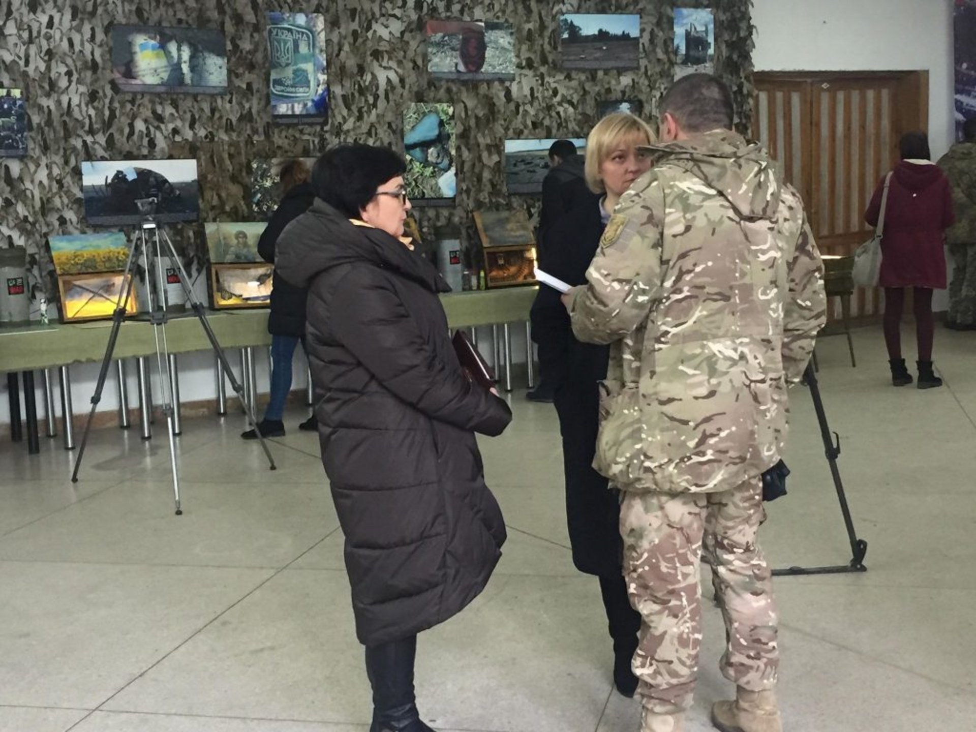 До Львова приїхала пересувна виставка "Блокпост Пам'яті". Фото Юра Кенцало 4studio