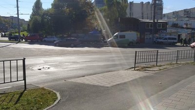 У Львові на кільці хочуть облаштувати пішохідний перехід (ФОТО)