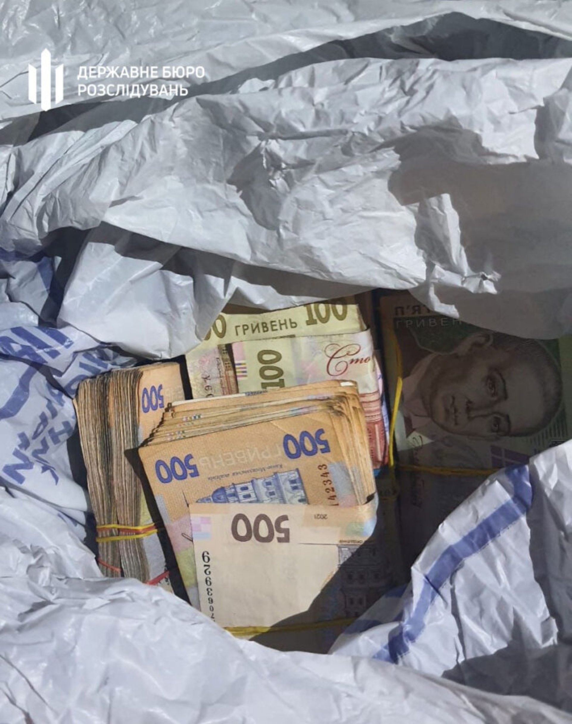 ДБР затримало підприємців, які продавали військовим яйця по 17 гривень
