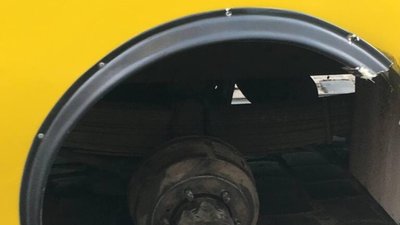 У Львові у маршрутки відірвалися колеса (ФОТО)