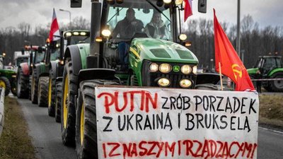 «Історія повторюється двічі: спочатку як трагедія, потім — як фарс»