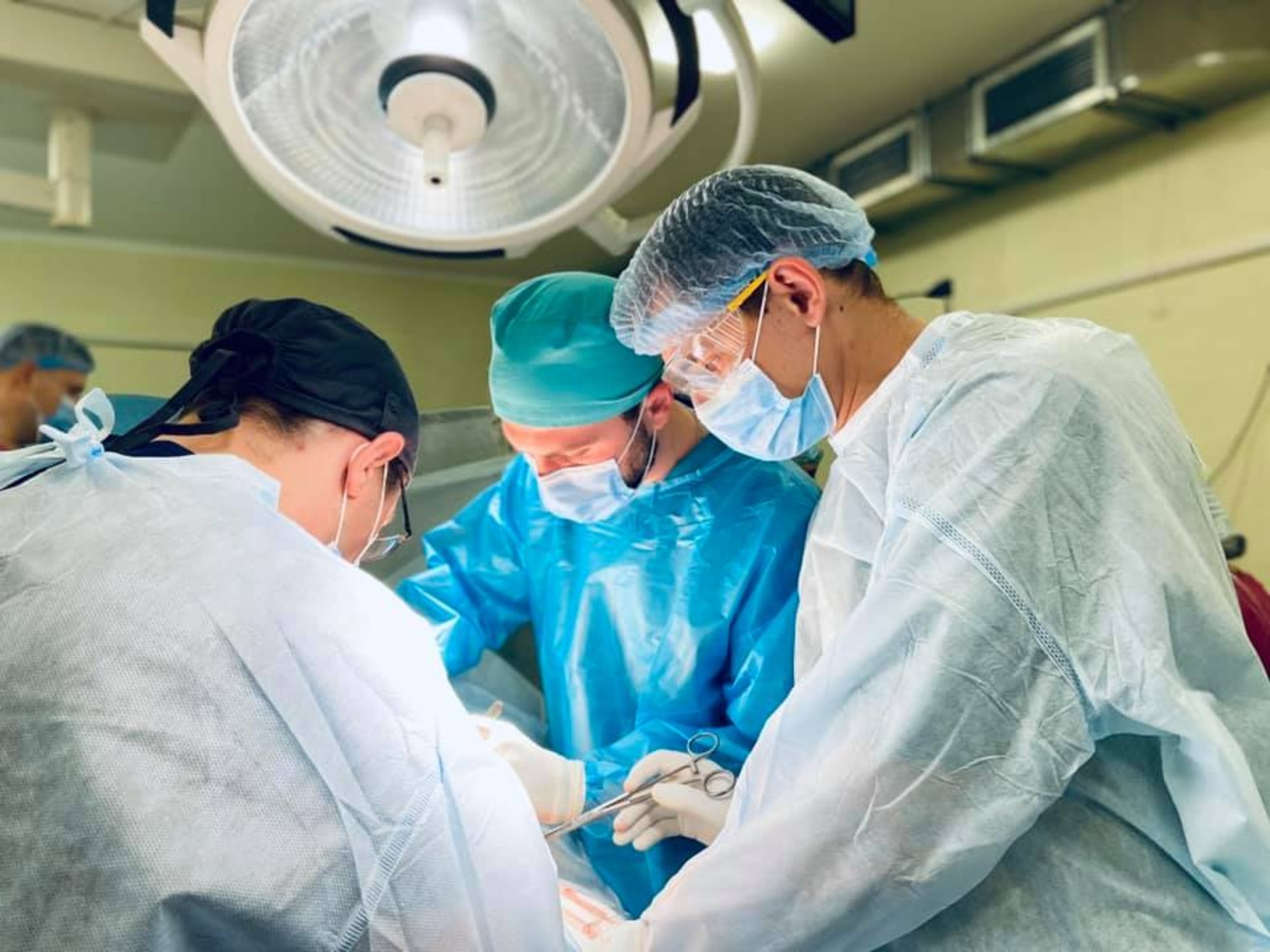 У Львові у лікарні швидкої допомоги пересадили ще одне серце та печінку, фото ЛМР