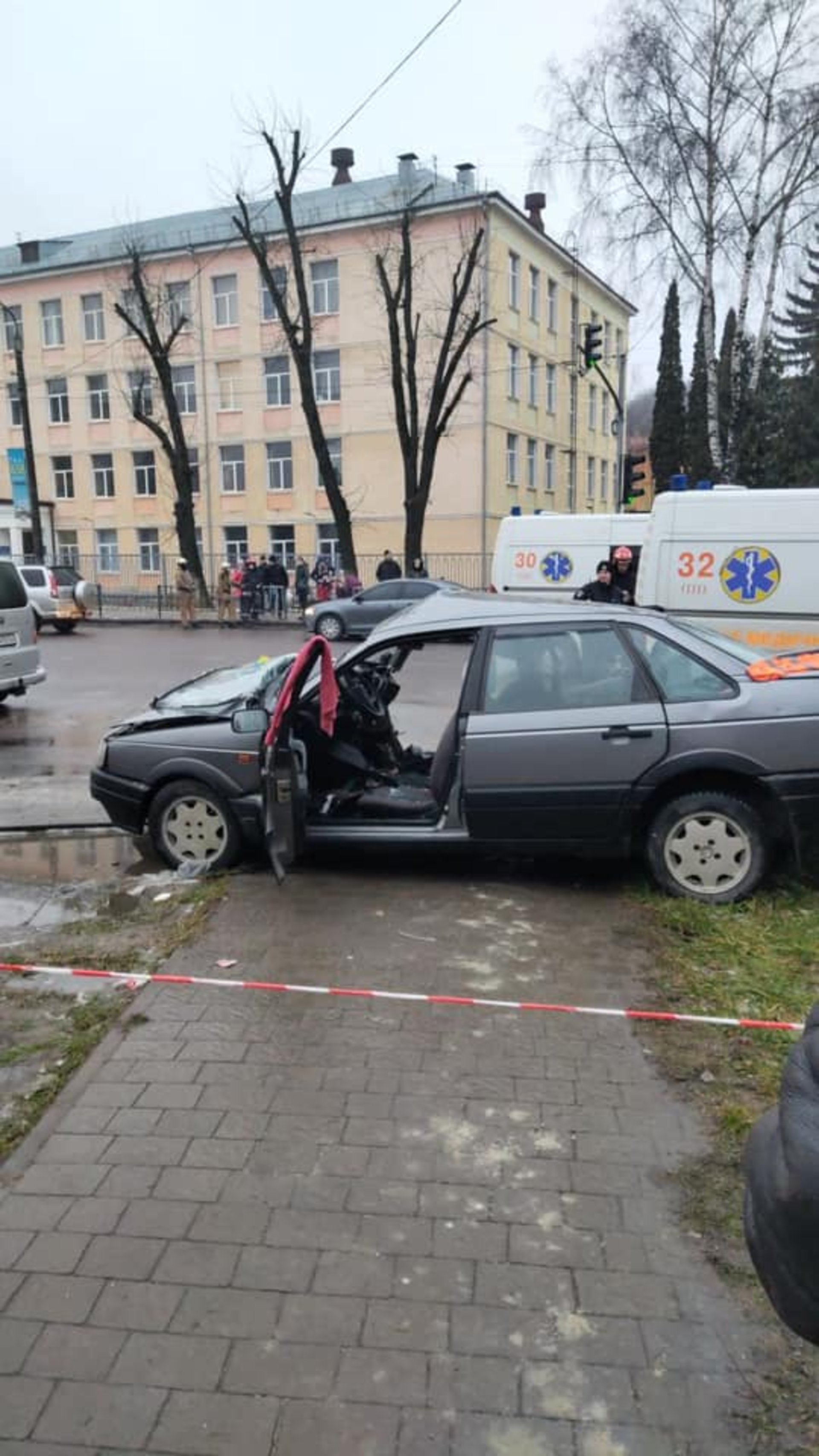 У Львові у аварії загинула трирічна дитина. Фото Варта-1