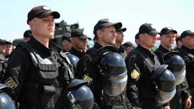 Всі підрозділи МВС переведені на посилений варіант несення служби