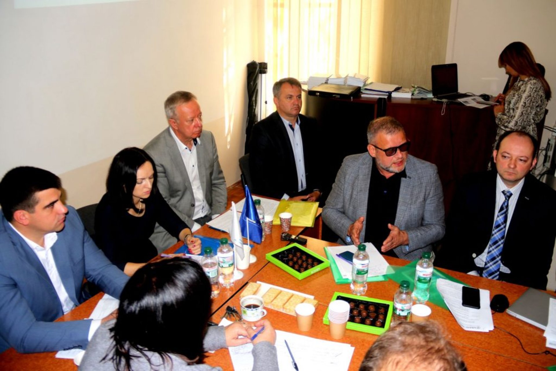 Міські голови Львівщини поїдуть до Кабінету Міністрів «вибивати» кошти соц-економ розвитку. Фото Четверта студія