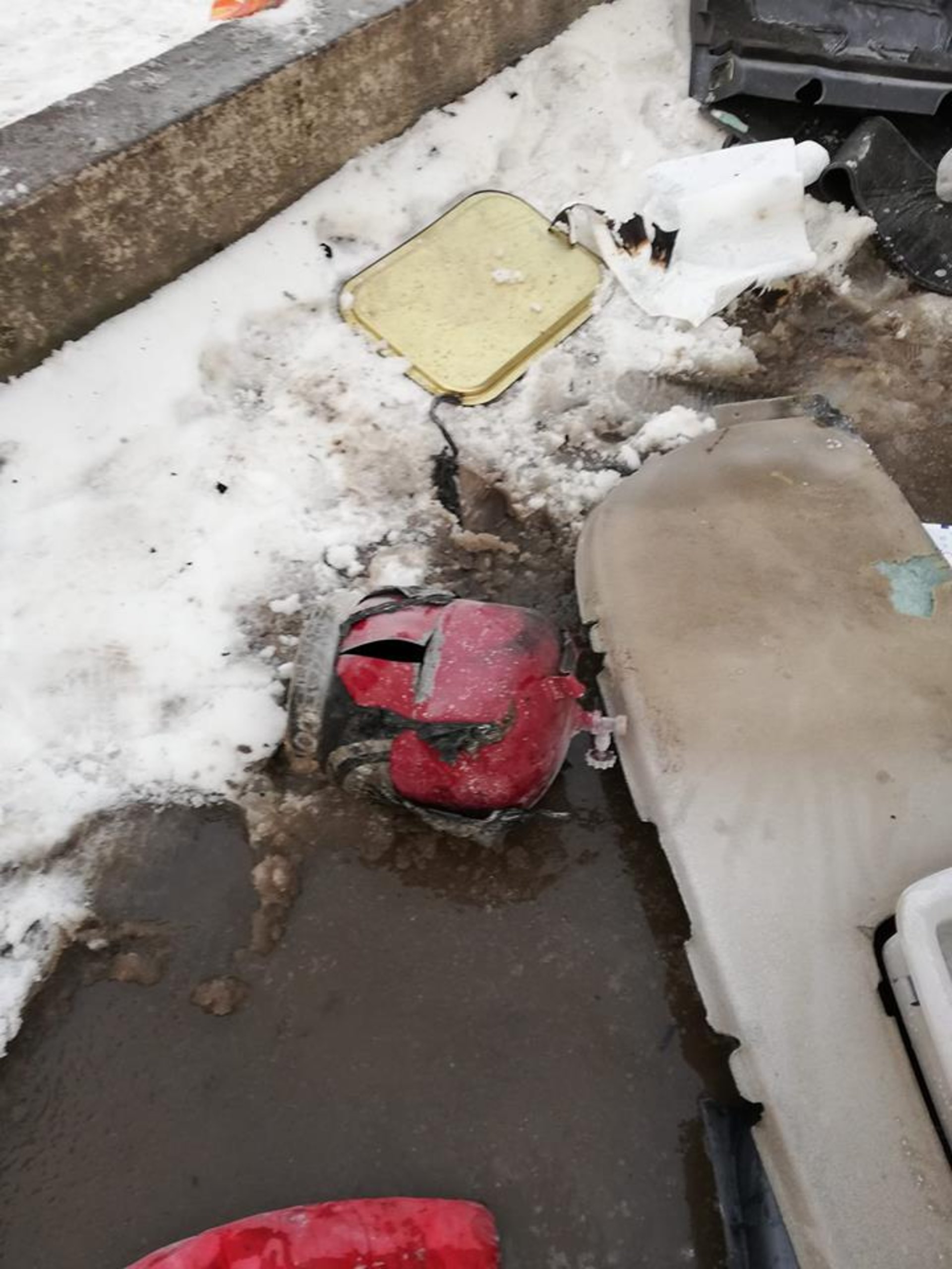 У пункті пропуску «Краковець», у вантажівці вибухнув газовий балон