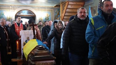 Дрогобиччина попрощалася ще з двома загиблими на війні Героями (ФОТО)