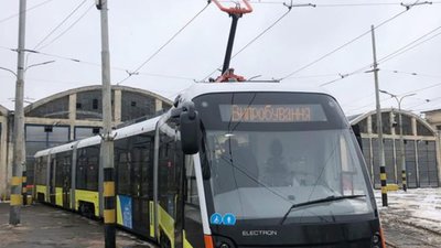 ЛКП «Львівелектротранс» отримало третій п’ятисекційний трамвай «Електрон»