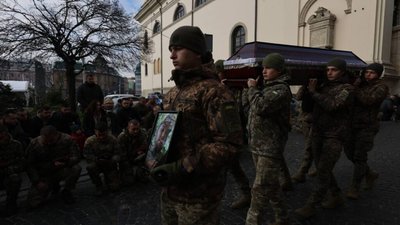 Львів прощається з трьома Героями (ФОТО)