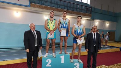 Акробати Львівщини успішно виступили в Кубку України зі стрибків на акробатичній доріжці