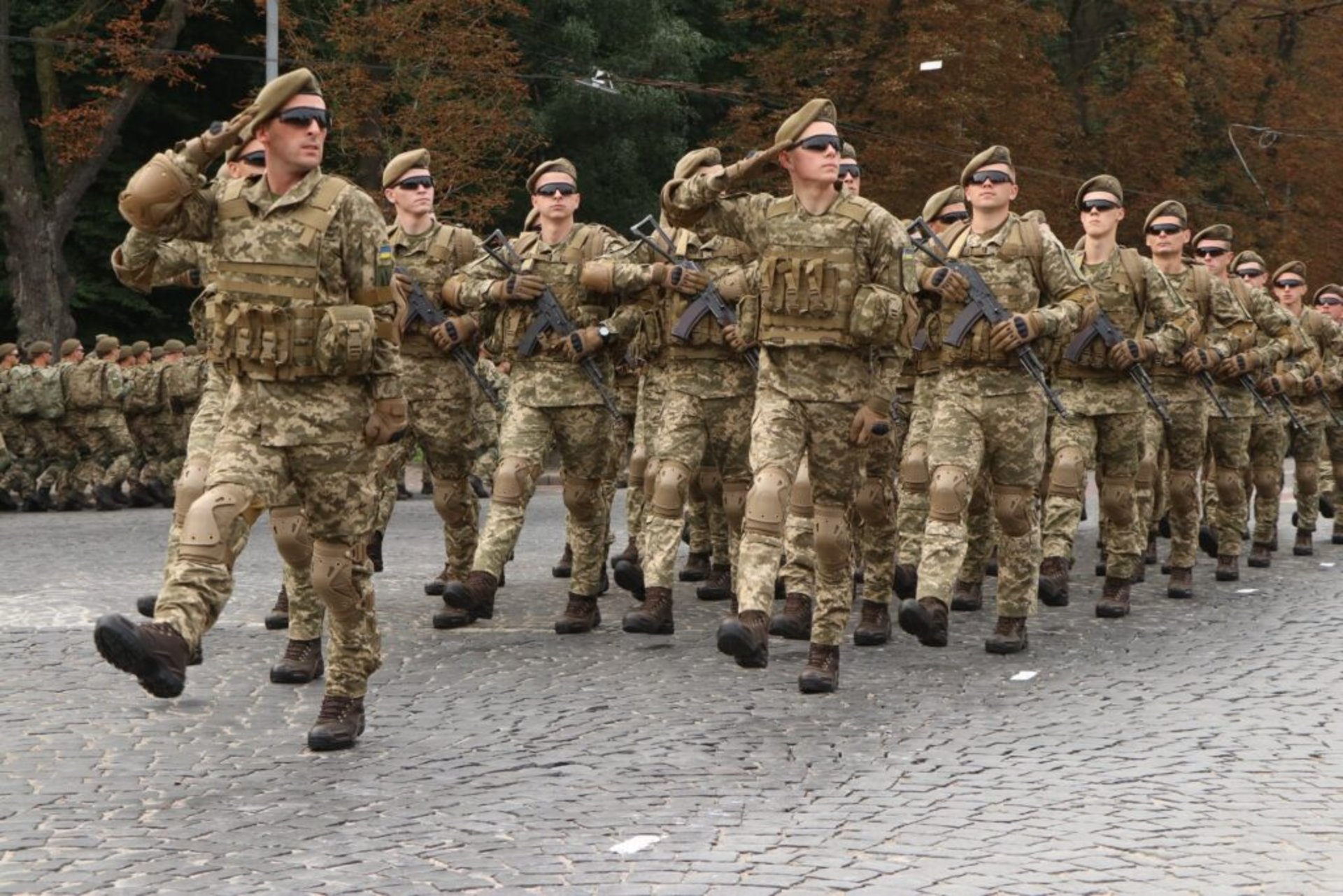 У Львові провели генеральну репетицію урочистого проходження Захисників, фото Павла Ткачука