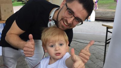 Julik розповів про сімейні цінності та виховання сина