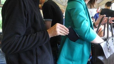 У Львові правоохооронці затримали “маршрутного” злодія