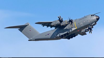 До України доправили бойові літаки і важке озброєння, яке українці просили із початком вторгнення