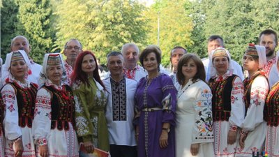 У Новояворівську під час благодійного концерту зібрали 30 тисяч гривень для української армії (ФОТО)