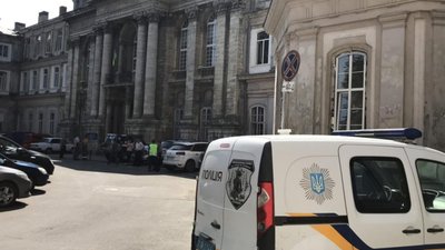 Повідомлення про замінування однієї з лікарень Львова виявилось неправдивим