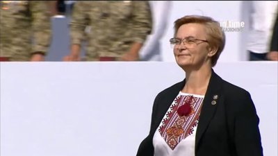 Зеленський вручив орден львівській експертці з епідеміології