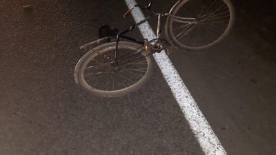 У Львові прямо на вулиці водій побив п’яного велосипедиста (ВІДЕО)