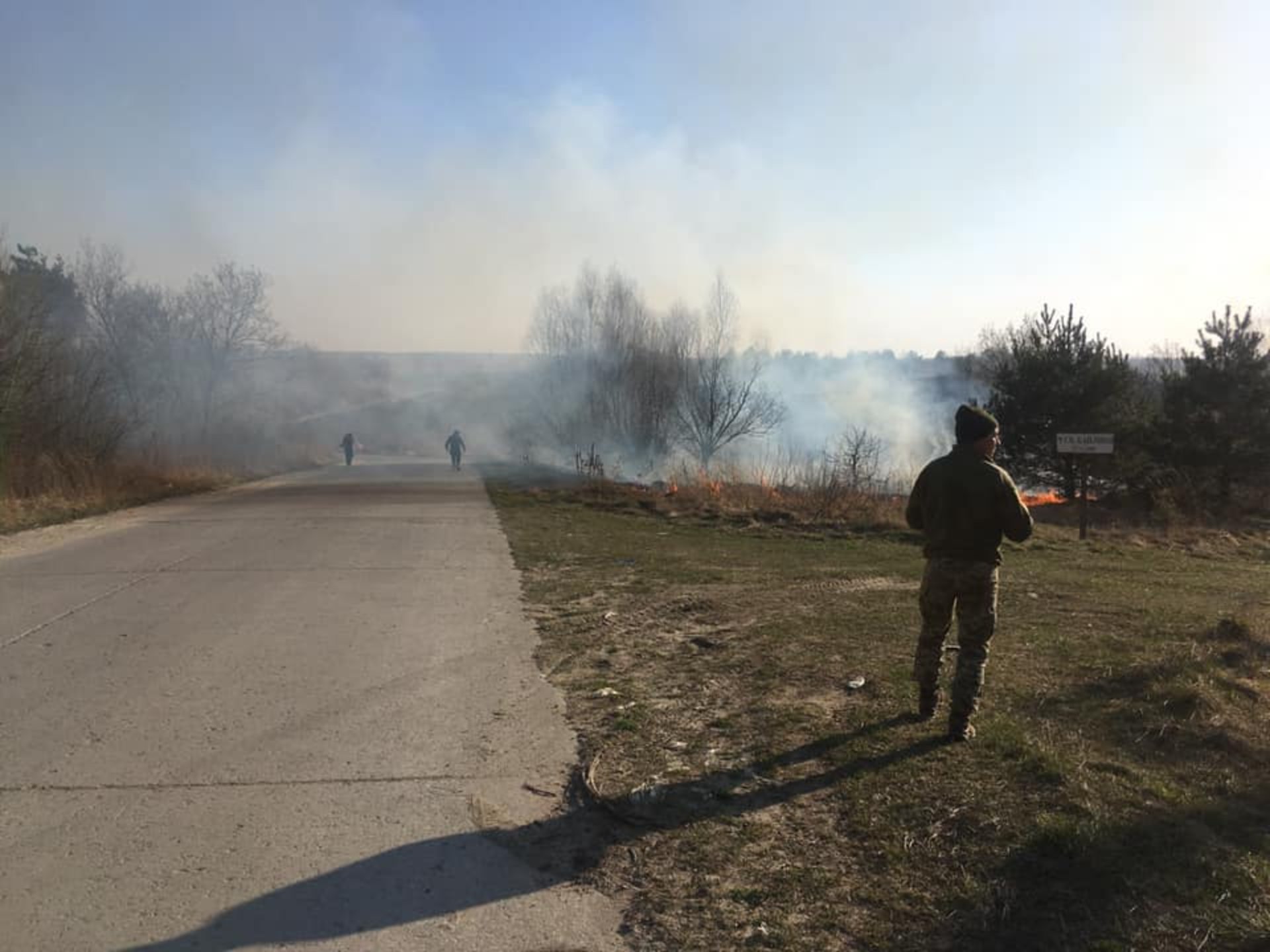 Як сильна пожежа охопила Новояворівське сміттєзвалище. Фото: Юрій Кенцало.