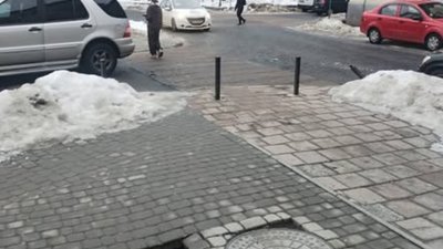 У Львові провалюється бруківка
