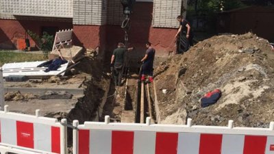 Літа не вистачило: "Львівтеплоенерго" продовжує роботи із заміни теплових мереж