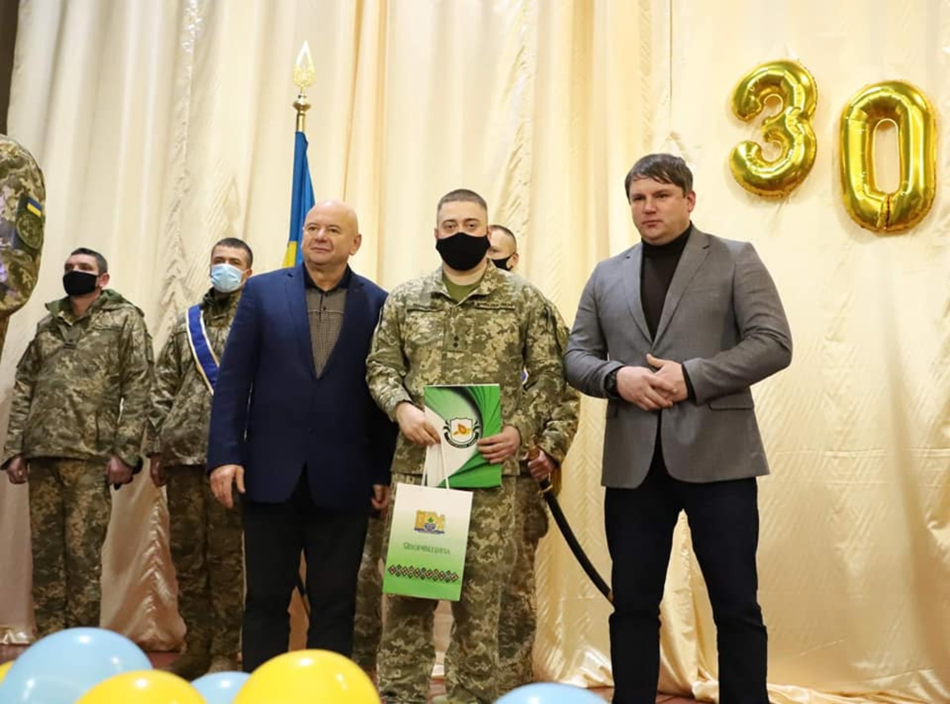 На Львівщині вшанували волонтерів та військових