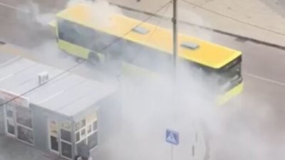 У Львові загорівся рейсовий автобус (ФОТО, ВІДЕО)