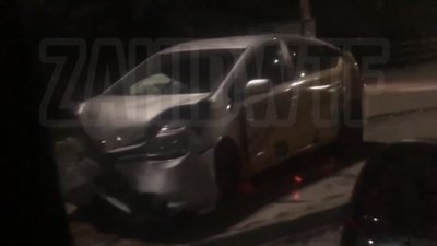 У Львові біля церкви не розминулись автомобілі (ВІДЕО)