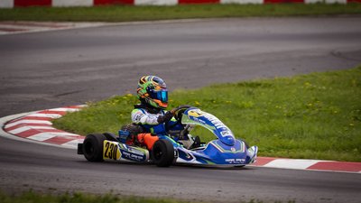 Олександр Легенький переміг у першому фіналі Чемпіонату Італії з картингу