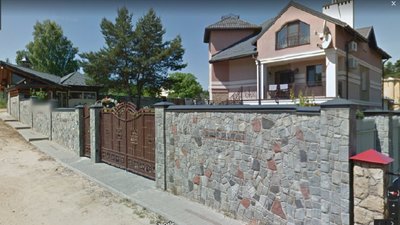 Мати директора ДБР зареєструвала право власності на 300-метровий будинок у Рудно