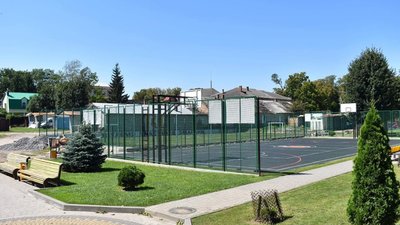 На Яворівщині триває будівництво нових спортивних об’єктів