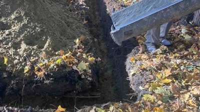 У Львові на території парку заливають фундамент (ФОТО, ВІДЕО)