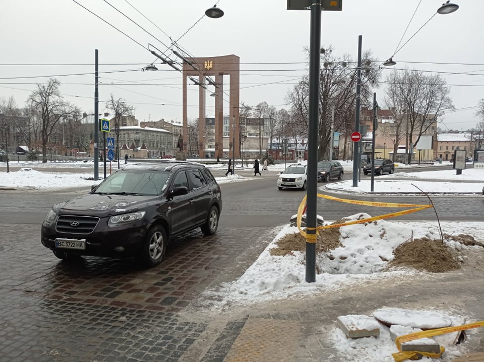 У Львові знову розрили відремонтовану вулицю Степана Бандери, фото Юрій Мартинович