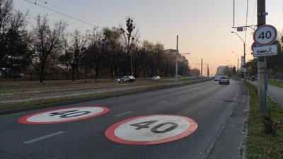 У Львові на вулиці Княгині Ольги нанесли нову розмітку (ФОТО)