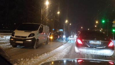 На Городоцькій не розминулось 4 автомобілі (ФОТО)