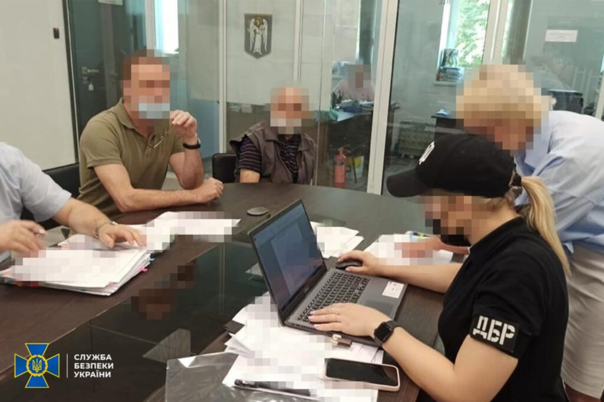 СБУ задокументувала багатомільйонні зловживання Київавтодором