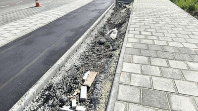 У Львові намагалися сховати будівельне сміття під шаром ґрунту (ФОТО)