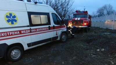 У селі на Львівщині виявили арсенал сучасних боєприпасів