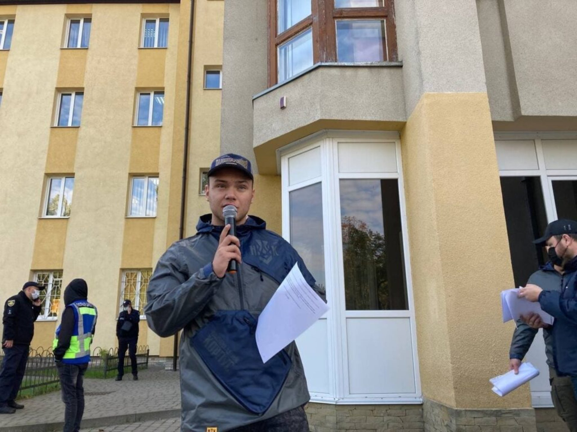"Львівгаз" грабує нас!": Обурені львів’яни прийшли з вимогами припинення свавілля компанії, фото Нацкорпусу Львівщини
