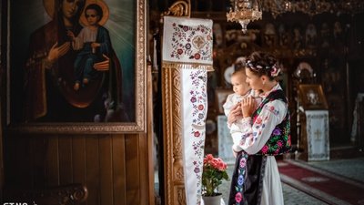 Як львівський фотограф створює традиційні українські образи (ФОТО)