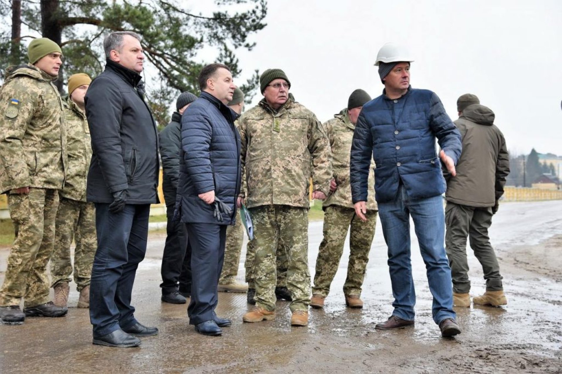 На Яворівському полігоні оглянули новозбудоване житло для військовослужбовців. Фото: Павло Ткачук