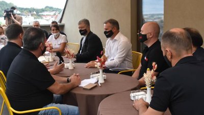 Петро Порошенко у Львові зустрівся з підприємцями (ФОТО)