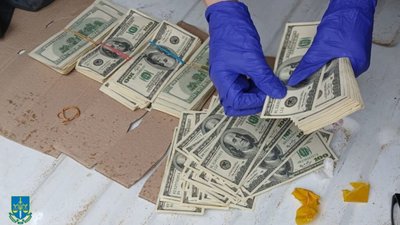 У Львові група осіб імітувала діяльність пункту валют