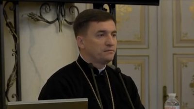 Депутати Львівської обласної ради довели до сліз капелана