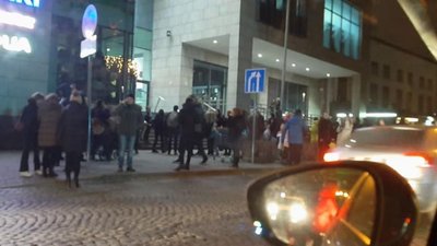 У центрі Львова у торговому центрі сталось задимлення (ВІДЕО)